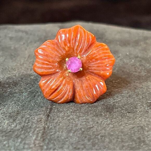 NWT Carved Red Jade & Niassa Ruby Primrose Floral Ring Yellow Gold /Sterling - Picture 10 of 13